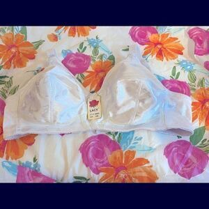 🌷Lacy assorted embroidery floral print Bra 42B